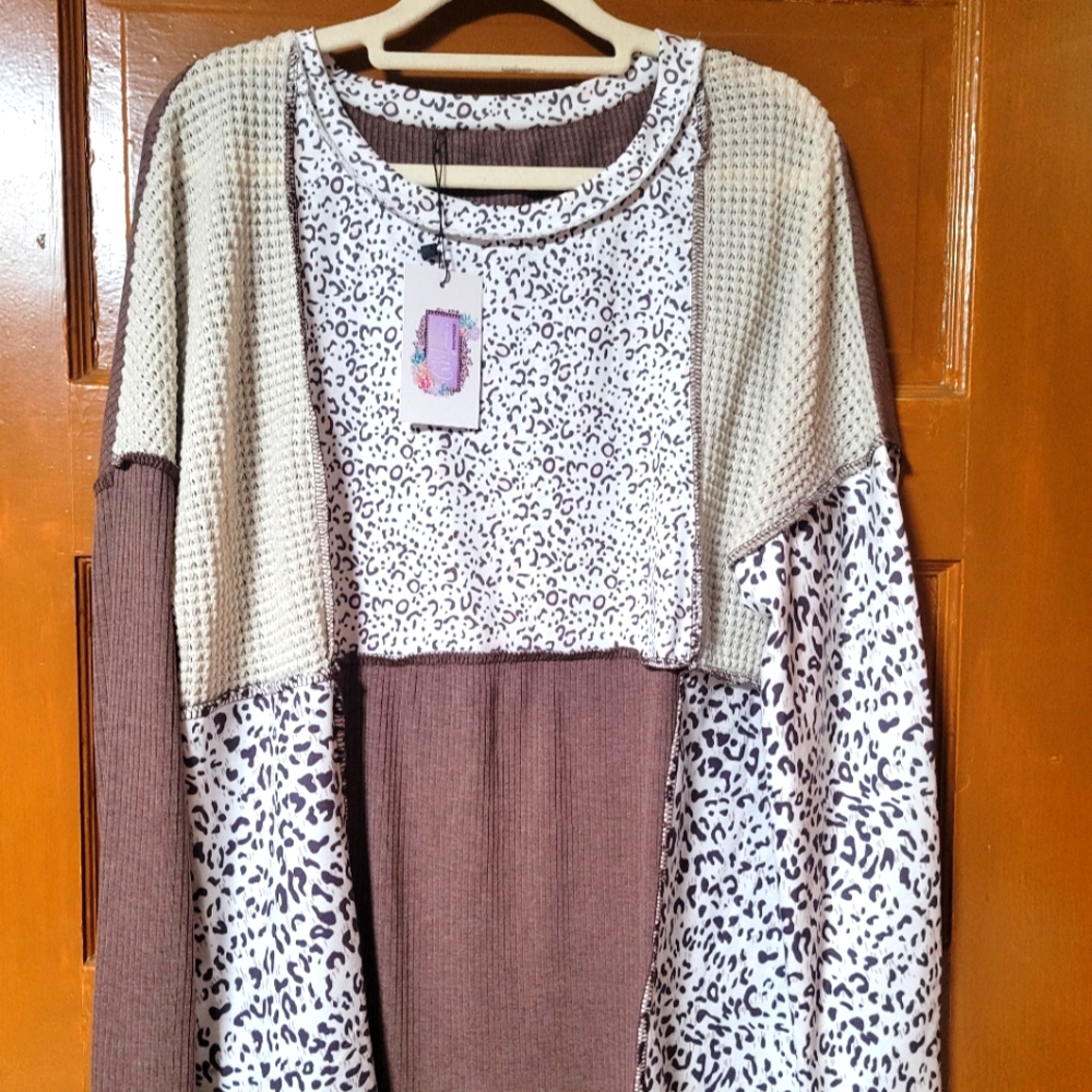 Exposed Seam Animal Print Top